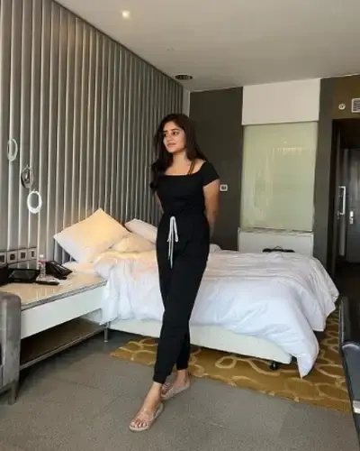 Call Girls Daryapur Cash On Delivery